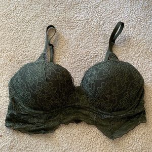 Victoria Secret lace wired Bralette